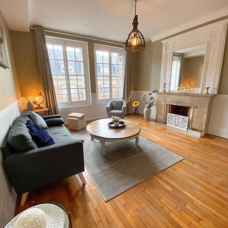 أميا Appartement Chic, 3 Chambres, Hyper Centre-Ville, Parking Payant المظهر الخارجي الصورة