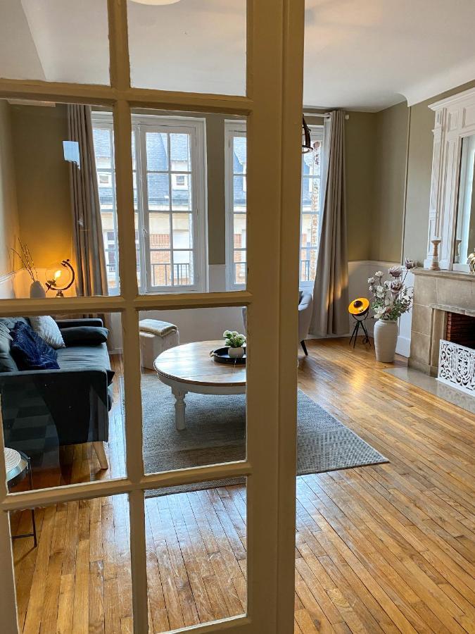 أميا Appartement Chic, 3 Chambres, Hyper Centre-Ville, Parking Payant المظهر الخارجي الصورة