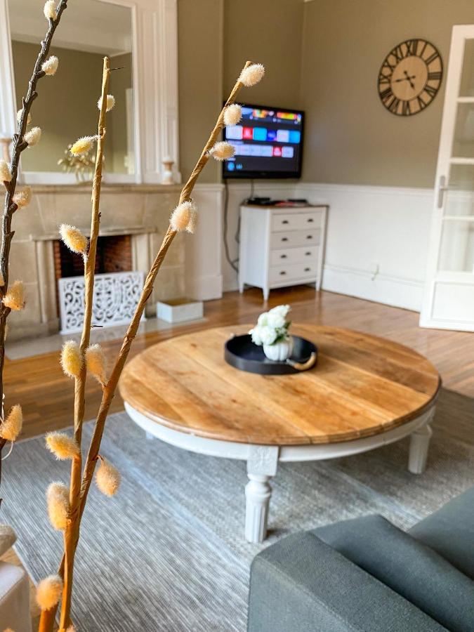 أميا Appartement Chic, 3 Chambres, Hyper Centre-Ville, Parking Payant المظهر الخارجي الصورة