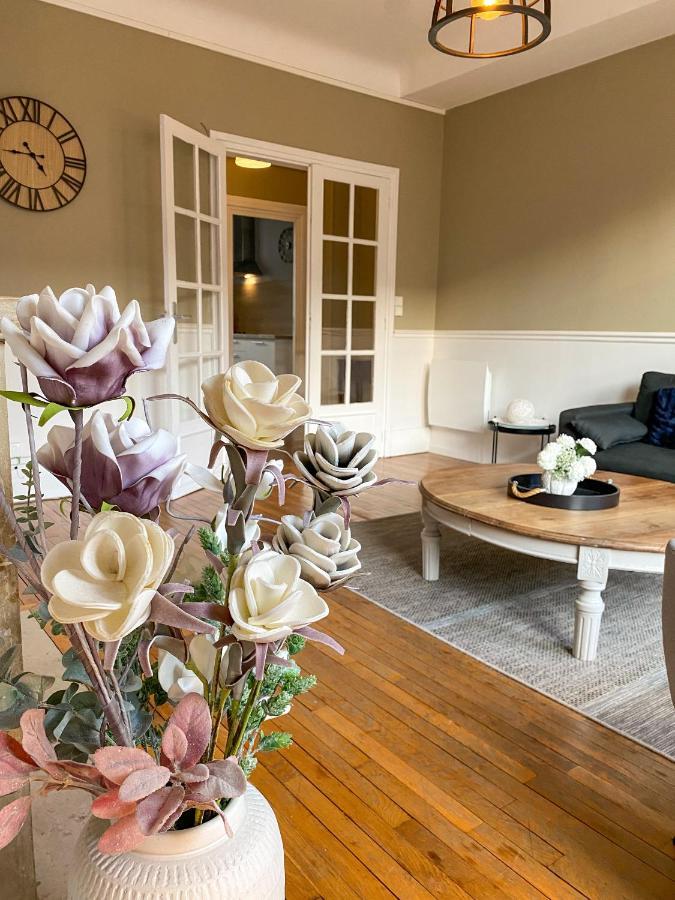 أميا Appartement Chic, 3 Chambres, Hyper Centre-Ville, Parking Payant المظهر الخارجي الصورة