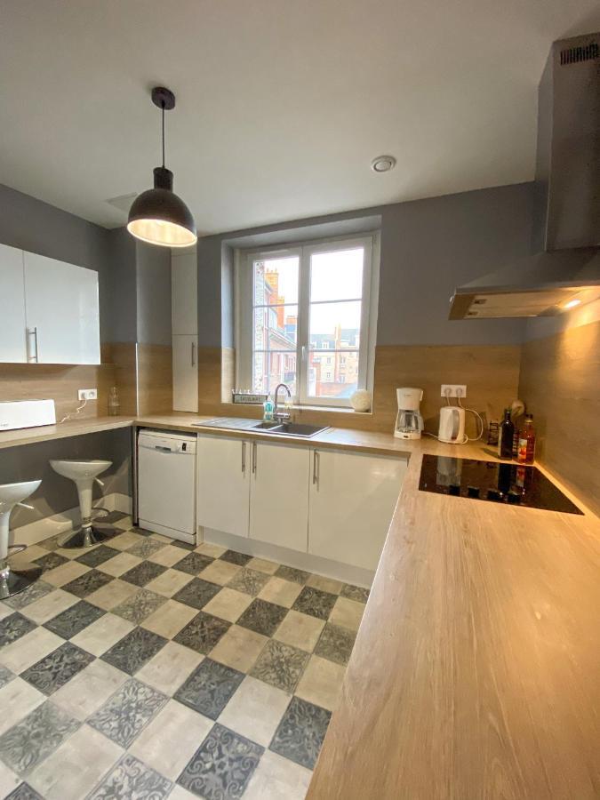 أميا Appartement Chic, 3 Chambres, Hyper Centre-Ville, Parking Payant المظهر الخارجي الصورة